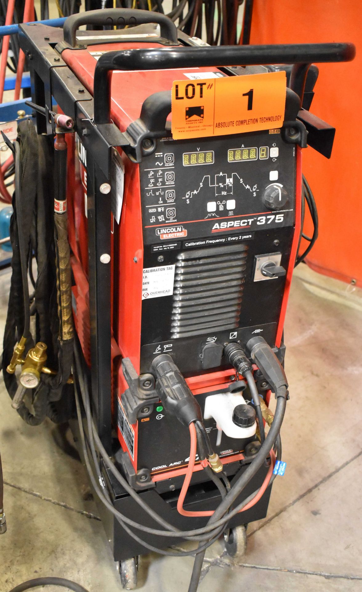LINCOLN (2018) ELECTRIC ASPECT 375 DIGITAL TIG WELDER WITH LINCOLN ELECTRIC COOL ARC 47 WATER - Image 2 of 2