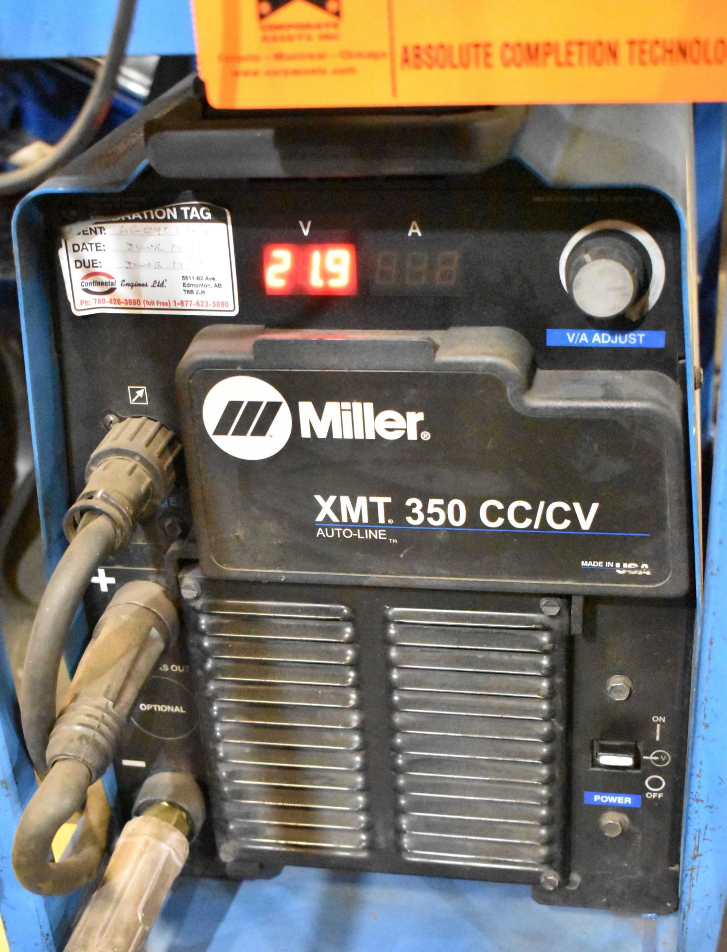 MILLER (2006) XMT 350 MIG WELDER WITH MILLER 70 SERIES WIRE FEEDER, CABLES & GUN, S/N: LG040205A (NO - Bild 2 aus 3