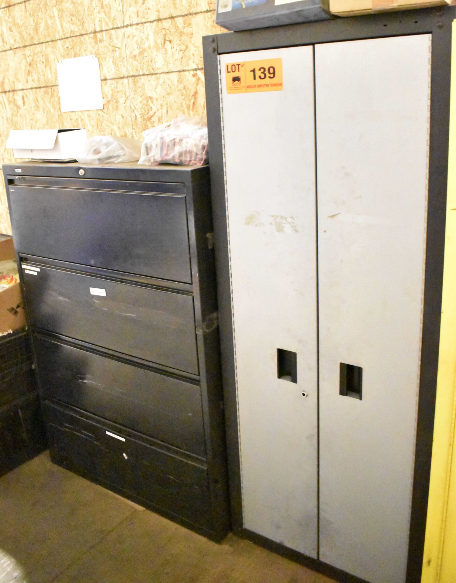 LOT/ STORAGE CABINET & 4 DRAWER LATERAL FILE CABINET (NO CONTENTS) [RIGGING FEES FOR LOT #139 - $