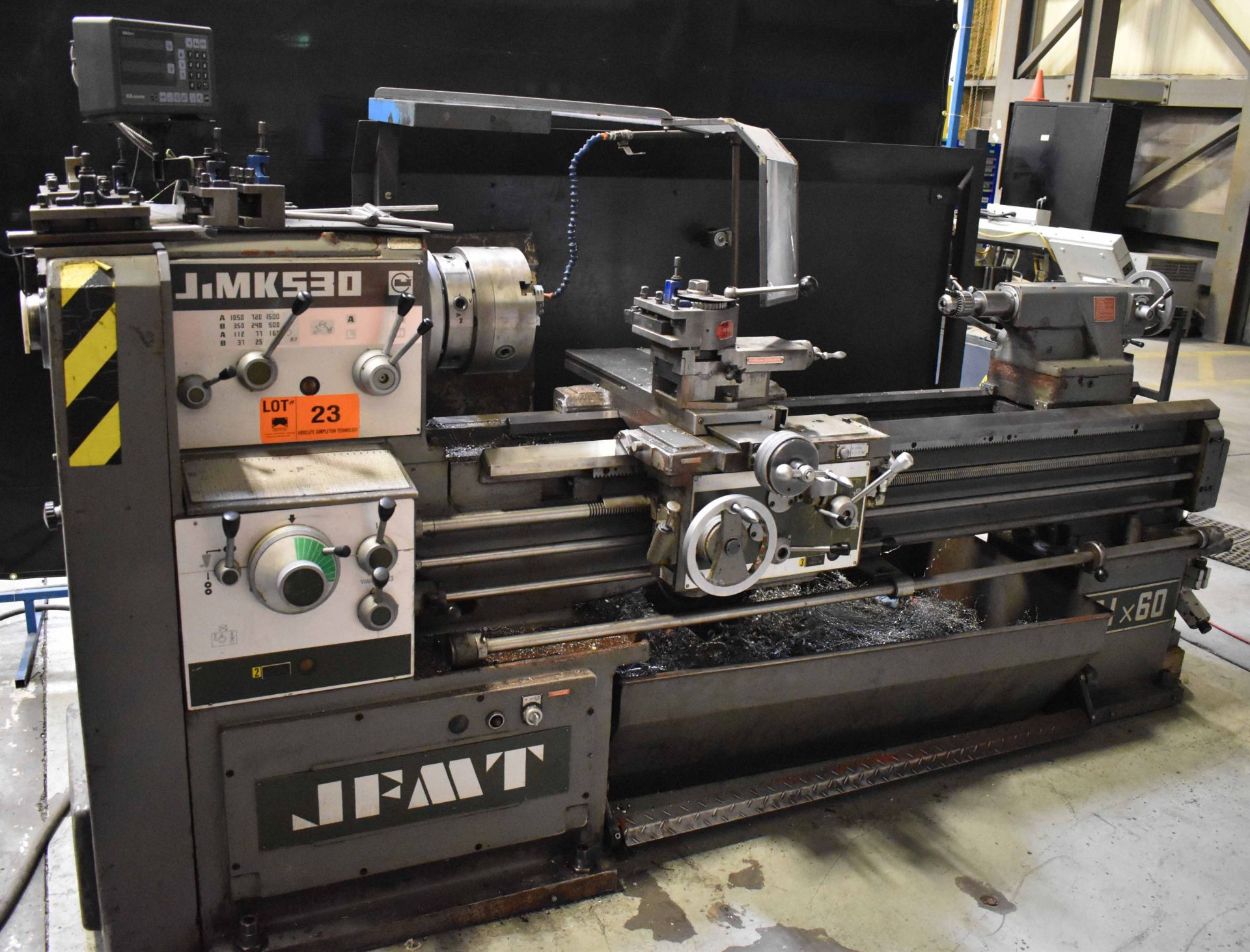 JFMT JIMK530 GAP BED ENGINE LATHE WITH 21" SWING OVER BED, 60" BETWEEN CENTERS, SPEEDS TO 1500