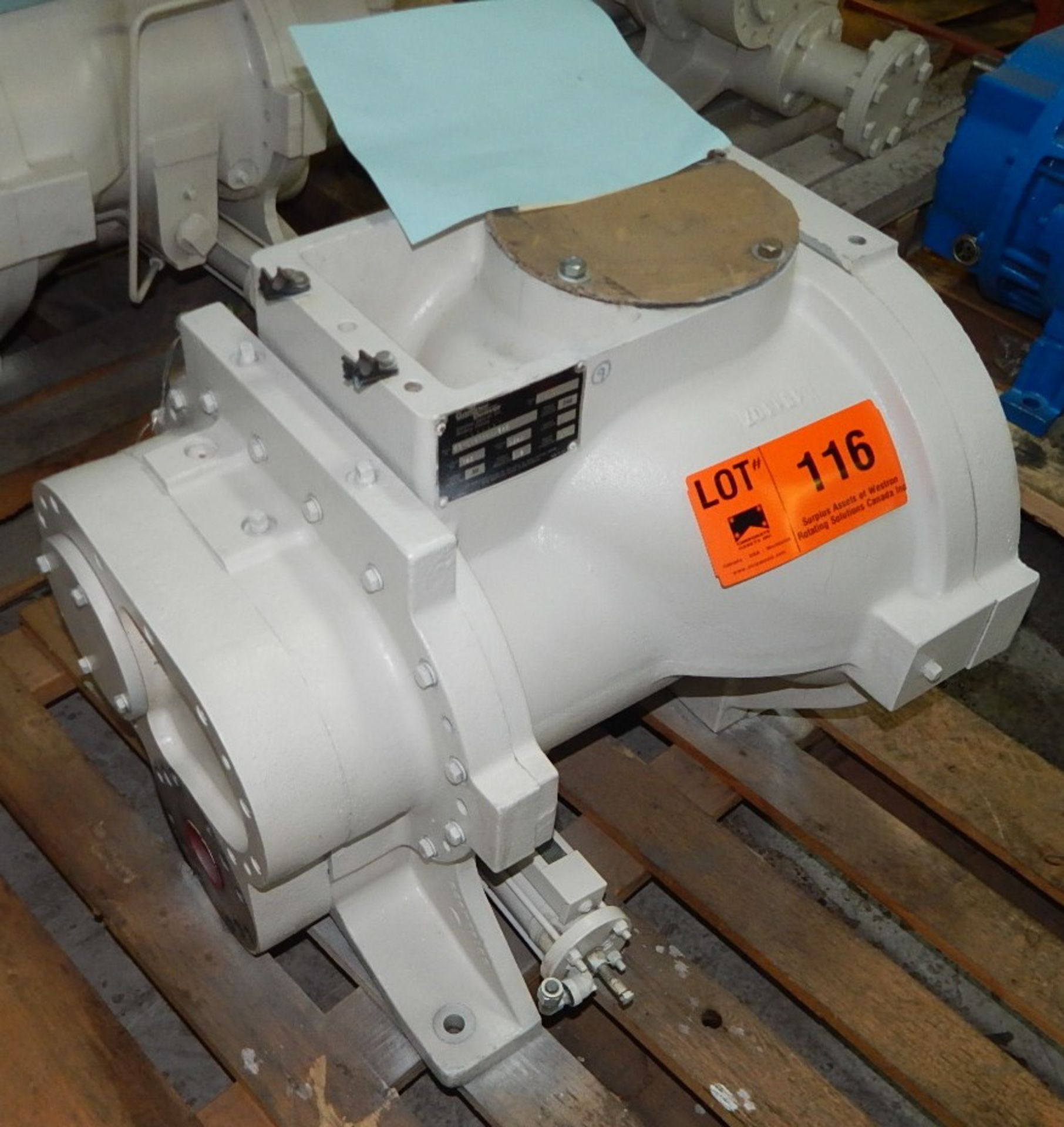 GARDNER DENVER SSMG99D GAS COMPRESSOR BLOWER (CI) [SKU 1340] (LOCATED IN DIDSBURY, AB) [RIGGING - Image 3 of 4