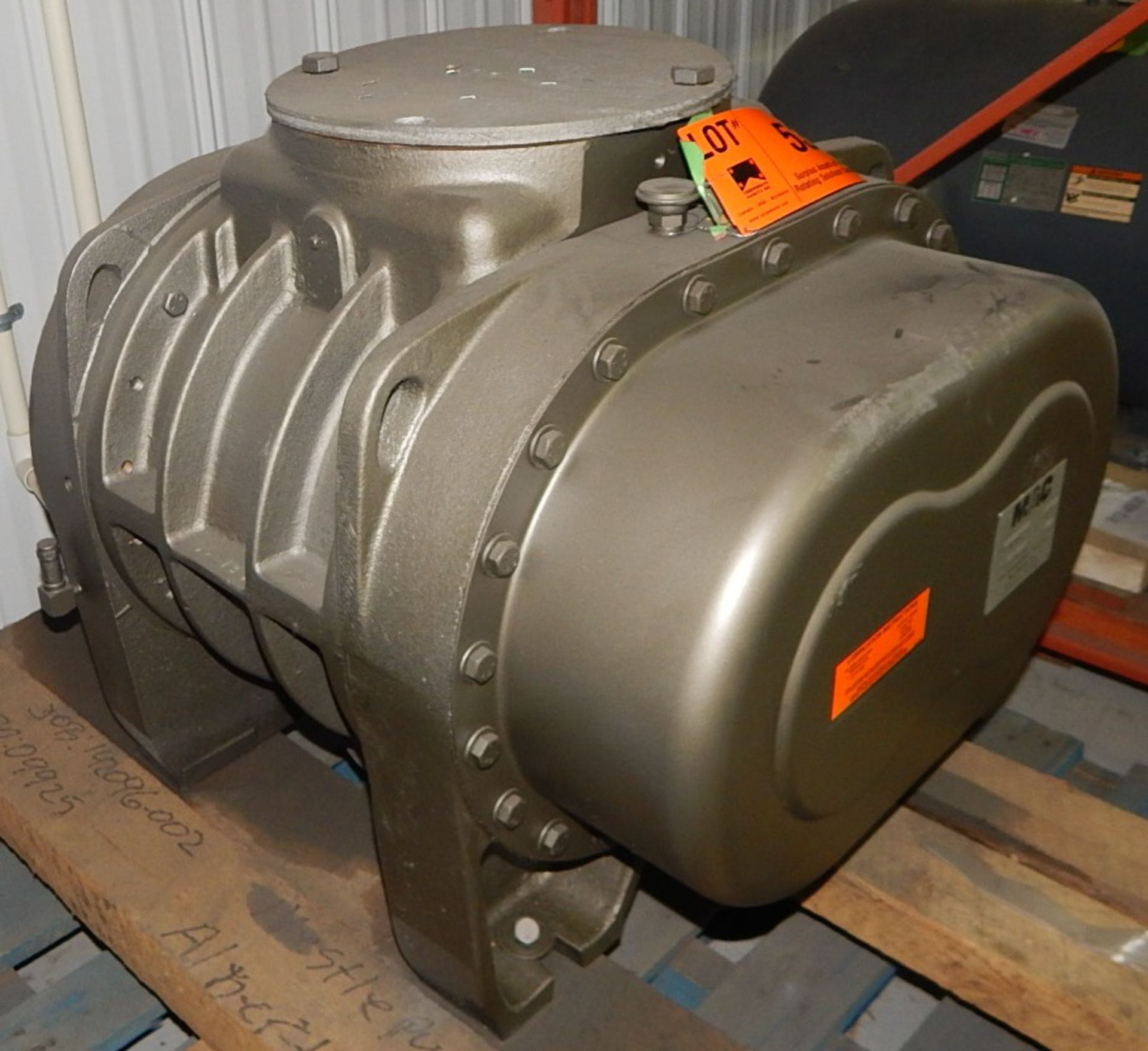 SUTORBILT GARDNER-DENVER 812-4500 POSITIVE DISPLACEMENT BLOWER/VACUUM PUMP, S/N: S307876 (CI) [SKU - Image 2 of 4