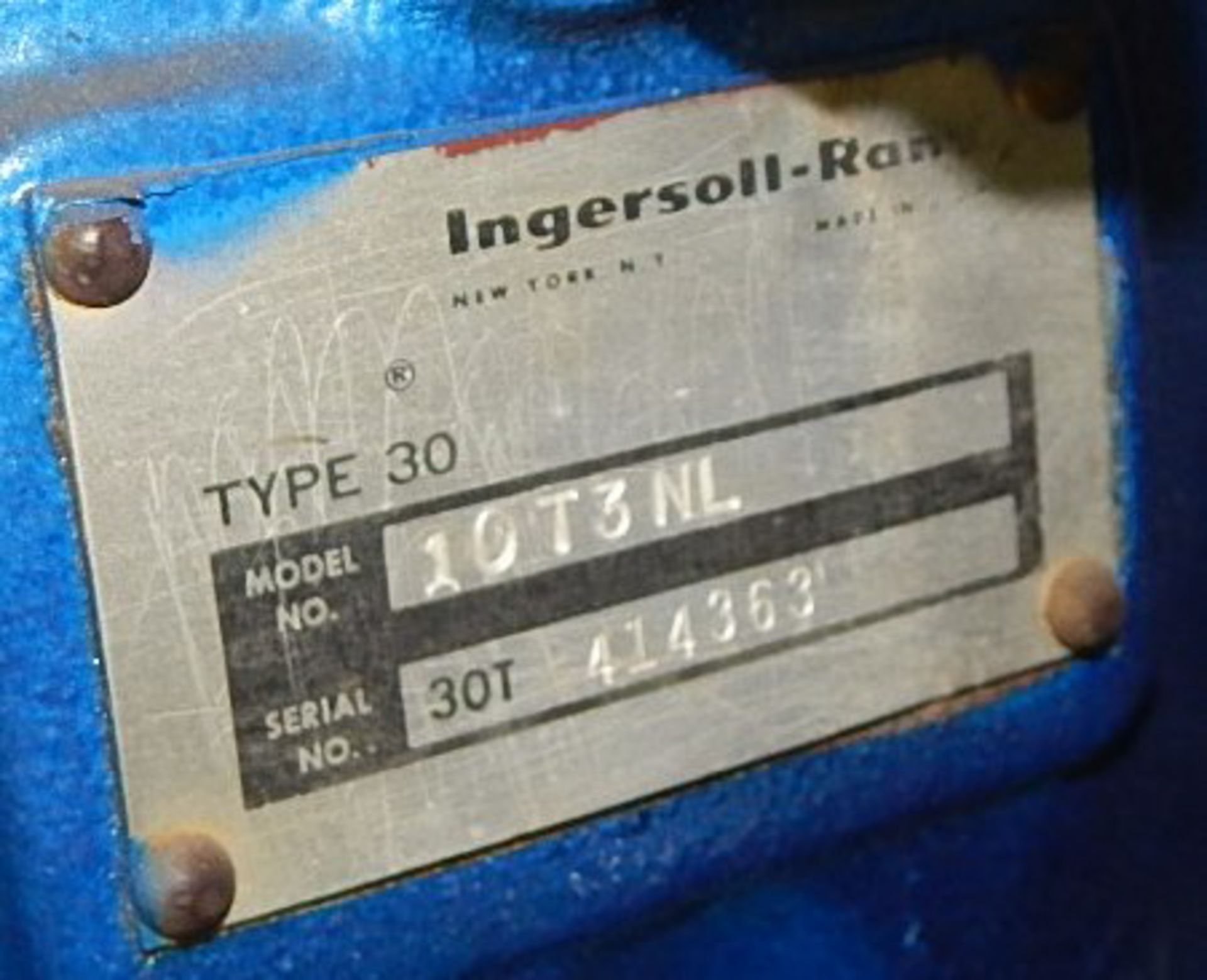 INGERSOLL-RAND 10T3NL COMPRESSOR PISTON ASSEMBLY (CI) [SKU 1043] (LOCATED IN DIDSBURY, AB) [ - Image 4 of 4