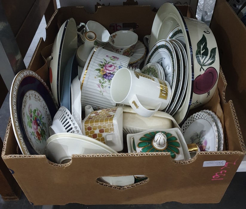 Assorted ceramics including souffle dish, Highgrove mug, teapots, storage jar, plates, jugs, etc (