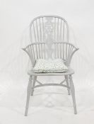 Painted Windsor chair with wheel back splat, dished seat, crinoline stretcher, turned supports