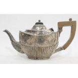 Edward VII silver teapot of semi reeded form (Henry Matthews, Birmingham 1906)