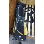 Golf bag and accompanying golf clubs