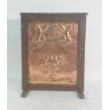 Cast iron fire surround with arched opening, Art Deco style iron fender and Art Deco style