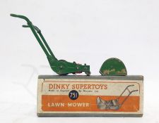 Dinky Supertoys 752 Lawn Mower in box