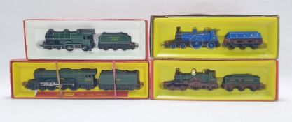 Hornby '00' gauge locomotive and tender 'The Flying Scotsman' R850, Hornby SR 4-4-0 locomotove R350,