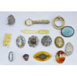 Small quantity of costume jewellery and two ladies wristwatches (1 tray)