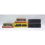 Quantity of Triang Hornby '00' gauge boxed rolling stock, Hornby GWR 4-2-2 locomotive and tender '