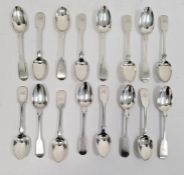 16 assorted Victorian silver fiddle pattern teaspoons, various dates and makers, 12.4 ozt