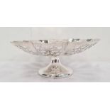 Silver pierced tazza raised on circular stand, Sheffield 1934, Emile Viner, 4.6oztCondition Report16