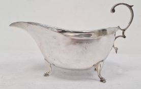 Modern silver sauce boat of typical form, Birmingham 1974, A L Davenport Ltd, 2ozt