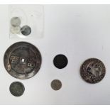 Small collection of coins to include 1738 Hollandia, 1 Stuivier coin, 1719 Zelandia, 1 Duit coin,