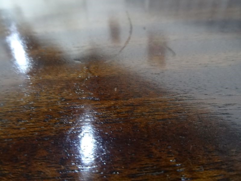 Mahogany centre table with shaped top, on cabriole supports uniting to a circular dished - Image 2 of 9