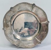 George V silver tazza on circular stand, Cooper Brothers & Sons, Sheffield 1930, 14.9ozt  24 cms