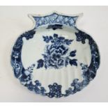 18th century Lowestoft-style porcelain pickle dish, scallopshell pattern and having underglaze