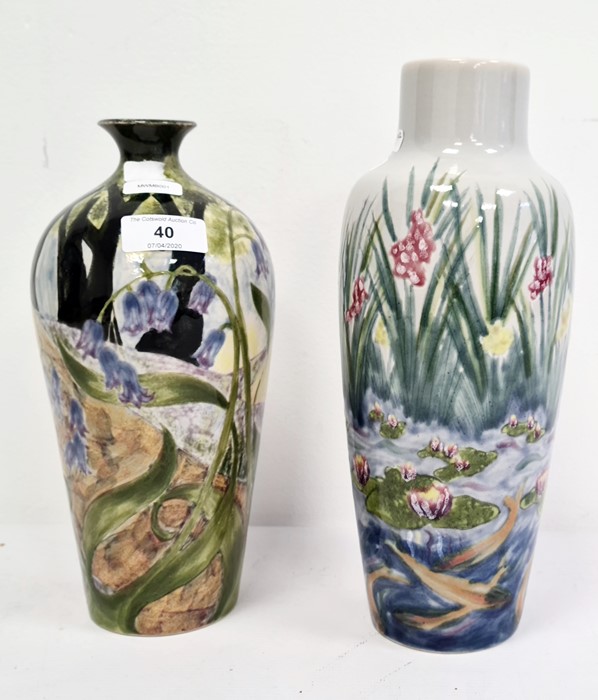 Two Cobridge vases, one with pond decoration, the other with woodland decoration (2) - Image 4 of 6