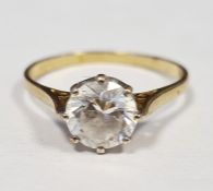 9ct gold and white stone solitaire dress ring