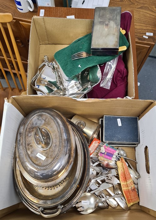 Various items of silver-plate and EPNS to include tankards, jugs, boxes of cutlery, etc (2 boxes) - Image 2 of 2