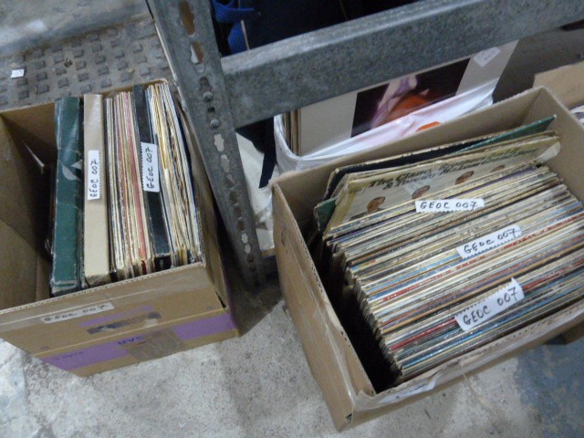 Quantity of long playing records and 45's to include The Fifth Dimension, Country Joe and the - Image 2 of 2