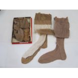 Various pairs of vintage silk stockings (1 box)