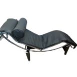 After Le Corbusier, Pierre Jeaneret and Charlotte Perriand - A Cassina type LC4 lounger / chaise
