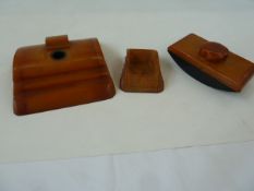 An Art Deco Carvacraft amber resin inkwell, blotter and desk tidy (3) Condition ReportTotal weight