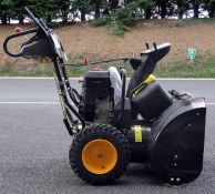 McCulloch PM55 snow blower with a powerful Briggs & Stratton 800 series engine, variable gear box