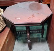 19th century octagonal centre table, moulded edge, turned supports, stretchered base