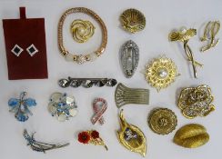 Large quantity of sundry costume jewellery to include silver bracelets, dress rings, etc (4 boxes)