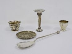 Early 20th century silver spoon with straight handle and ball finial, Birmingham 1906, makers Q&W, a