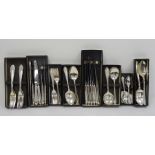 Late 20th century sterling silver table flatware service of plain form with pointed handle,