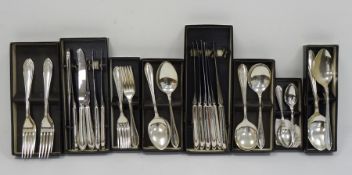 Late 20th century sterling silver table flatware service of plain form with pointed handle,