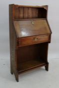 Early 20th century oak student's bureau, 71 x 133cm