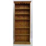 20th century pine open bookcase with moulded cornice above adjustable shelves, plinth base, 80cm x