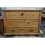 Pine mule type chest with lift-top above a single drawer, turned feet