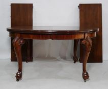 Victorian mahogany D-end extending dining table with moulded edge, moulded cabriole legs terminating