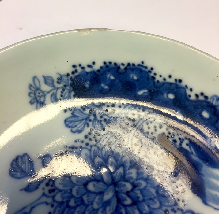 18th/19th century Chinese porcelain blue and white beaker and saucer, painted with chrysanthemum and - Image 3 of 4