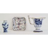 Early 19th century Chinese export porcelain blue and white helmet-shaped jug, painted with a