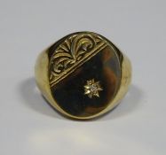 Gent's 9ct gold signet ring set with small white stones, 4.6g (boxed)Condition ReportThis is ring