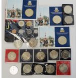 Assorted coins to include £5 commemorative coins, 1995 £5 coin, Falkland Islands crown, European