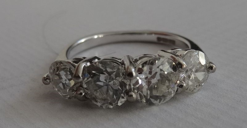 18ct white gold diamond four-stone ring, set with round brilliant-cut and old-cut diamonds ( - Image 3 of 3