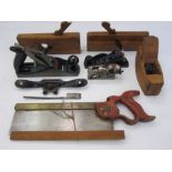 A quantity of woodworking tools (1 box)