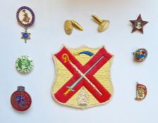 Brass and enamel pin badge, Russian, featuring farmers with sheaf of wheat, a further 5 pointed star