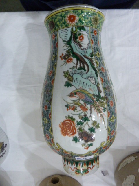 19th century Chinese famille verte inverse baluster-shaped porcelain vase/table lamp, 40cm high - Image 6 of 9