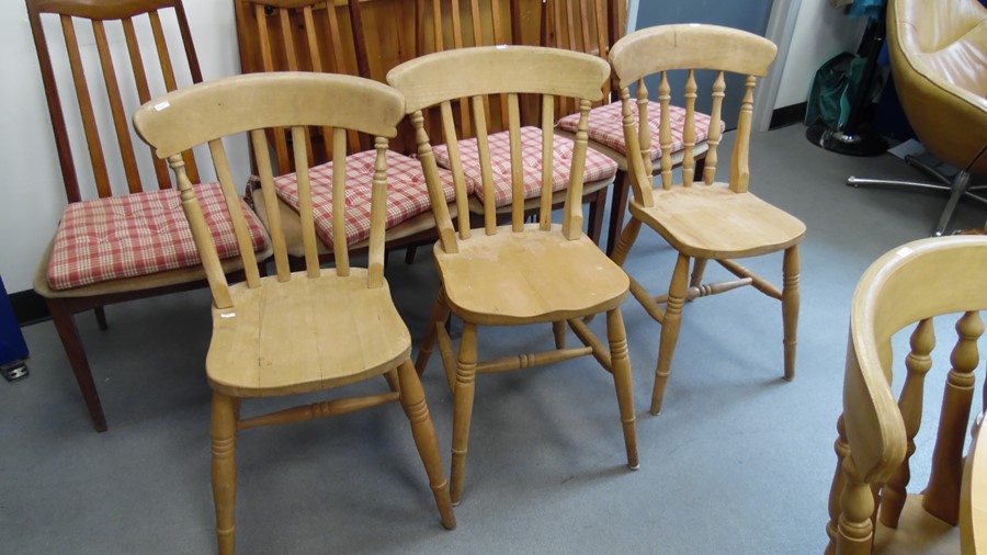 Nine assorted beech framed chairs (9) Condition ReportThe chairs are generally good condition with - Image 5 of 5