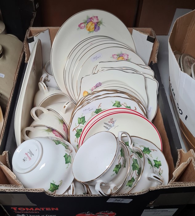 Small quantity of mixed china including ivy patterned part tea service, Christmas themed small